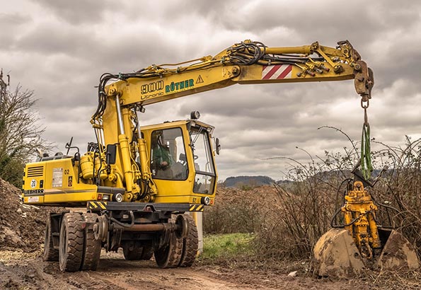推土机培训课程：操作技巧与安全指南